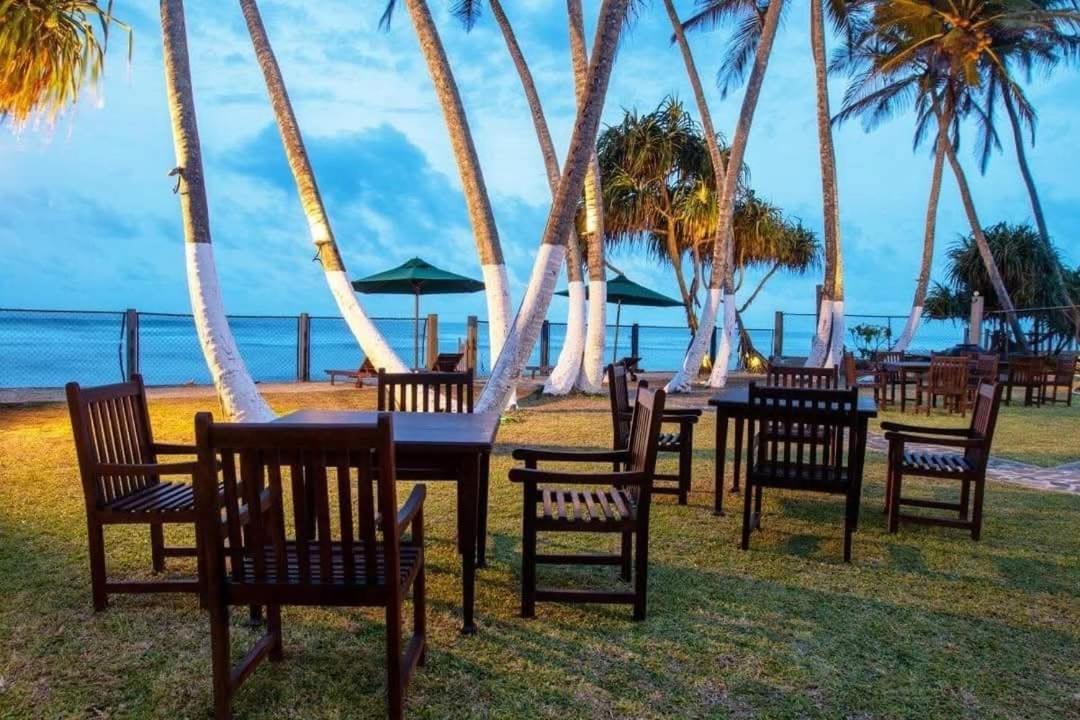 Shavara Beach Ahangama Exterior foto